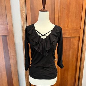 No Boundaries black top